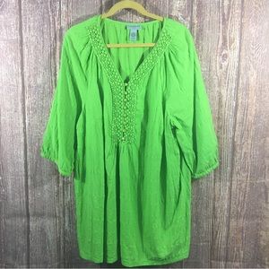 Catherine’s Green Top Ladies